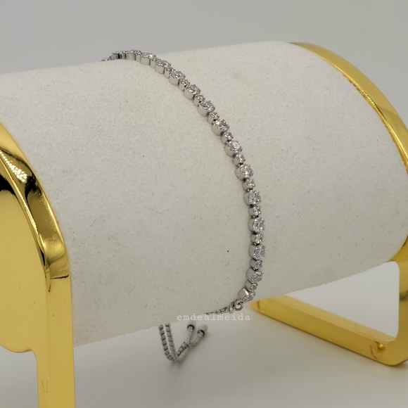 SOLD - Swarovski Silver Tone Rhodium Plated Subtle Trilogy Bracelet 5465384 - Picture 3 of 8